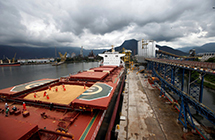 Brazil seeks to cut Panama Canal tariffs on grain vessels to China